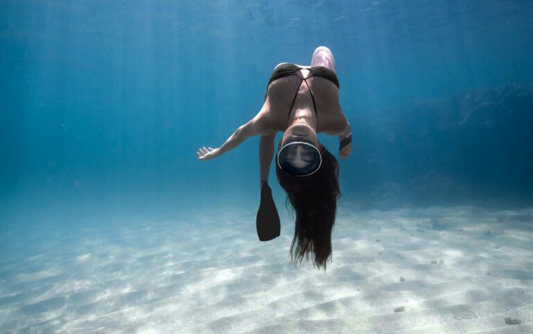 Guide to Anti-Fog Treatments for Swim Goggles